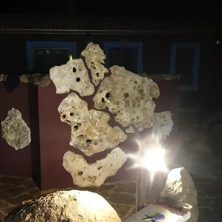 Veronica בית נופש *